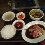 たれ焼肉 金肉屋 - 