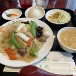 東洋飯店 - 