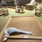 牡蠣と貝 - カウンター席