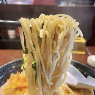 二代目 麺屋 カワカミ_1