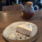 CAFE KESHiPEARL - 100レシピあるチーズケーキがとっても美味しいのです！常時7種程あるようです。