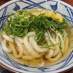 丸亀製麺 - かけうどん(390円)