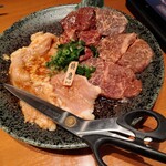 Yakiniku Tokkyuu - 