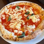 TRATTORIA E PIZZERIA AMICI - 