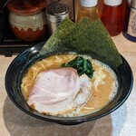 横浜家系ラーメン 麺屋いぶすけ - 