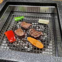 炭火焼肉 牛仁 一番町本店 - 