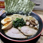 家系ラーメン 薩摩家 - 