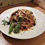 Bistro CentGrammes Charbon - 大人のモツナポリタン（大盛）　1,200円