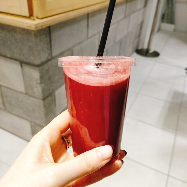 JUICE STAND BUBBLES SHINJUKU WEST （ジュース スタンド バブルス） 新宿西口/ジューススタンド 食べログ