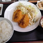 やしろ食堂 - コロッケ豚汁定食