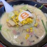 8番らーめん - 料理写真: