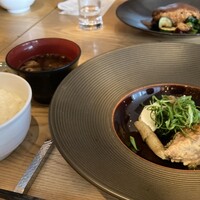 春秋ユラリ 恵比寿 - 