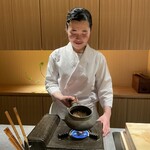 Nihon Ryouri Fuji - 藤枝金胡麻を炒ります