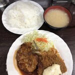 ハンバーグ＆洋食 ベア - Aランチ780円