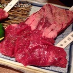 ヒレ肉の宝山 - 