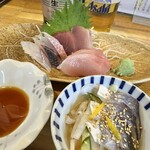 鮨居酒屋 やしま - 料理写真: