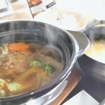 お惣菜lab ぽらしゅん - 料理写真:お惣菜定食(￥1100)。土鍋和風ハンバーグ！