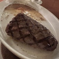 カルネジーオ イースト - 