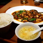 サワダ飯店 - 麻婆豆腐