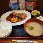 ごはんがススム食堂 - 