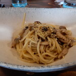 La Rondine - キノコとアンチョビのバター風味