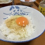 232723841 - 卵かけごはん（ごはんはセルフ）