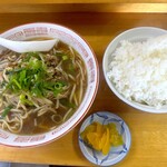 団地ラーメン - 料理写真:焼肉ラーメン＆ご飯大盛り850円