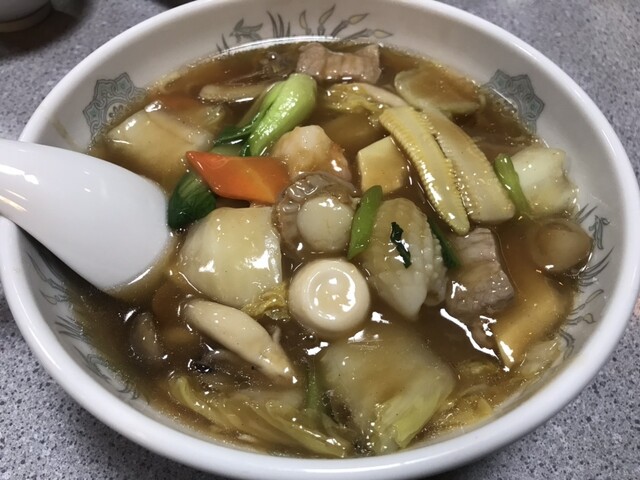 豚珍館（トンチンカン）弘前の撫牛子中華料理店