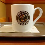 カフェ・ベローチェ - カップのロゴ