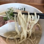 Ramen Irodori - 特製ラーメン　麺