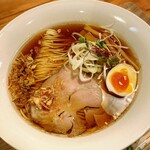 らぁ麺 王門 - チャーシュー醤油らぁ麺