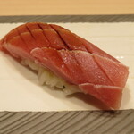 大宮 鮨 貴山 - 中トロ。