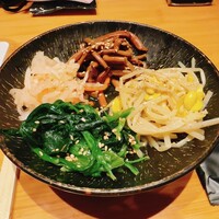 焼肉トラジ 京橋店 - ナムル