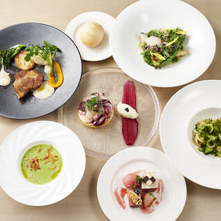 TEIEN Restaurant comodo_1