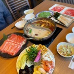 モンゴル薬膳しゃぶしゃぶ小尾羊 - 