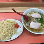 点勝園 - ワンタンメンと焼めし小のセット