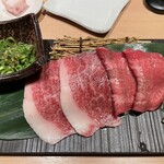 和牛A5雌牛と熟成牛舌 肉屋いちゆく - タンとコーネ