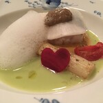 くりゑンテ カワバタ - 甘鯛のムース包み ソースカラマリ