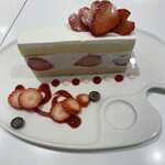 タカノフルーツパーラー JR名古屋高島屋店 - 苺のショートケーキ