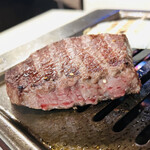 Yakiniku Horumon Taka - 和牛ロース　あとはサイドアタックは加熱処理するぐらいにしてみましょう〜　byまみこまみこ