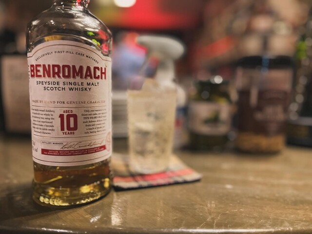 SANDY MACDONALD photo 5