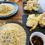 そば草香 - 2人とも冬季限定セットにしました♡