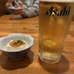 Nomidokoro Darumasan - お通し＆生ビール