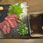 居酒屋 酔いどころ - 料理写真:馬刺し♡