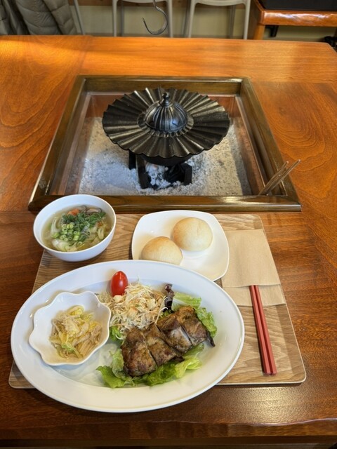 囲炉裏カフェ - 水田/カフェ | 食べログ
