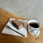 ARCHI coffee and wine - 