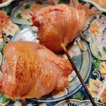 サカナのハチベエ - 鶏ももの昆布〆串