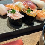 山沙商店 - ランチ1000円にぎり