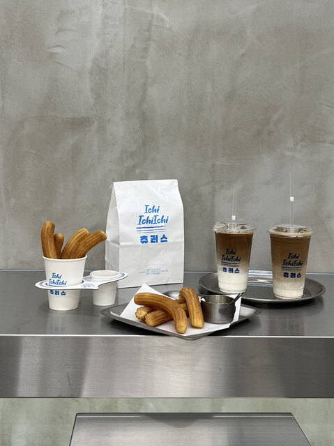 111 CHURROS （イチイチイチ チュロス） - 東新宿/スイーツ | 食べログ