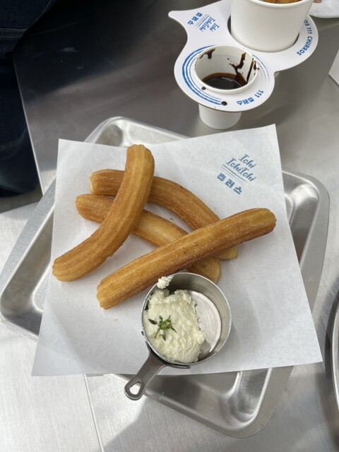111 CHURROS （イチイチイチ チュロス） - 東新宿/スイーツ | 食べログ